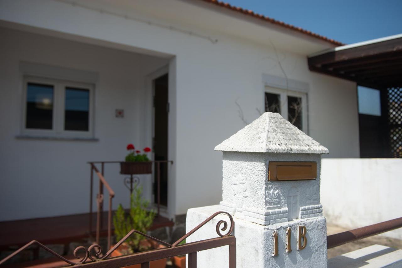 Casa Do Carvalhal - Natureza No Centro Da Cidade Guest House Santa Maria da Feira Exterior photo